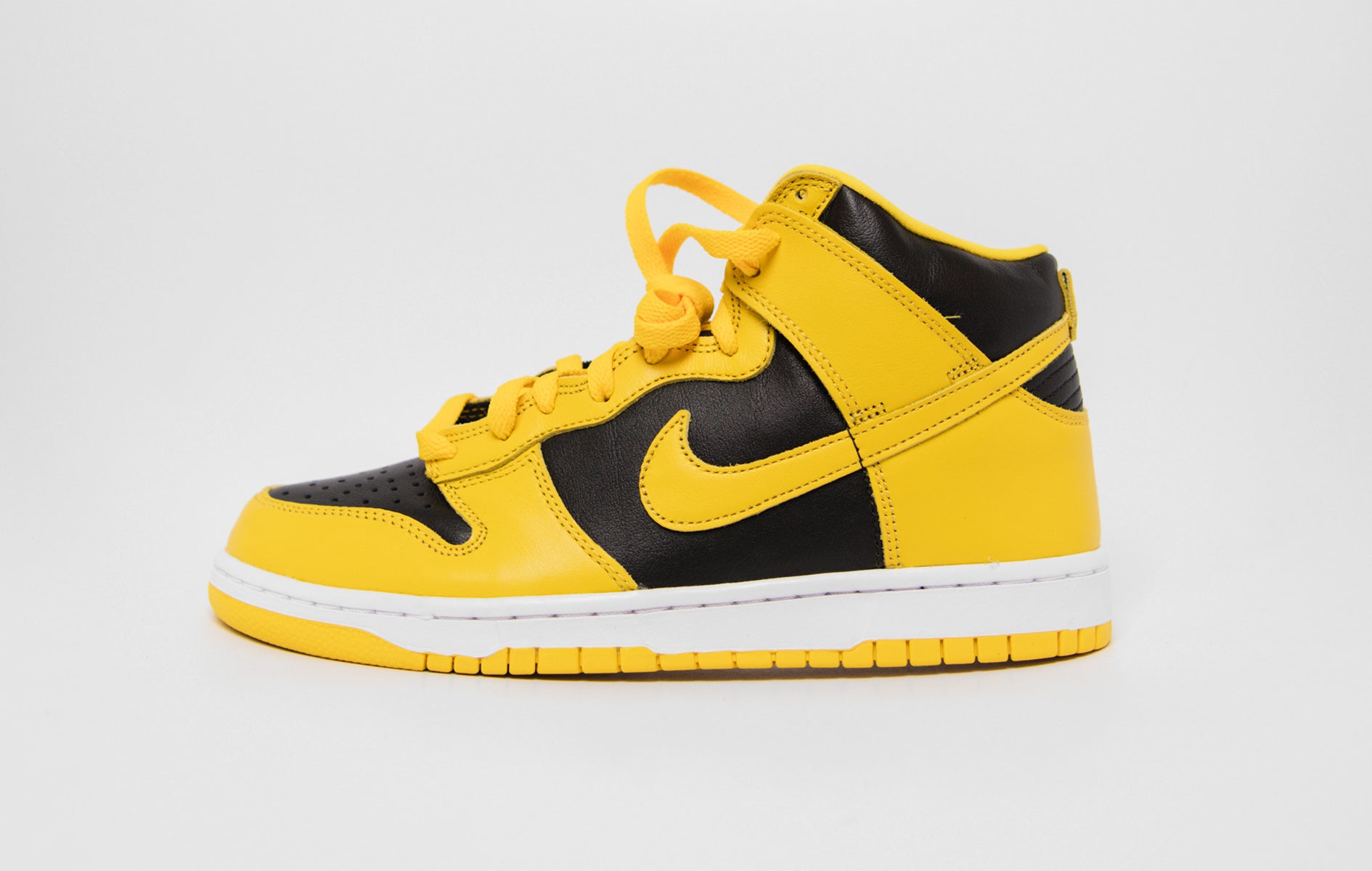 NIKE DUNK HIGH SP "VARSITY MAIZE" RAFFLE