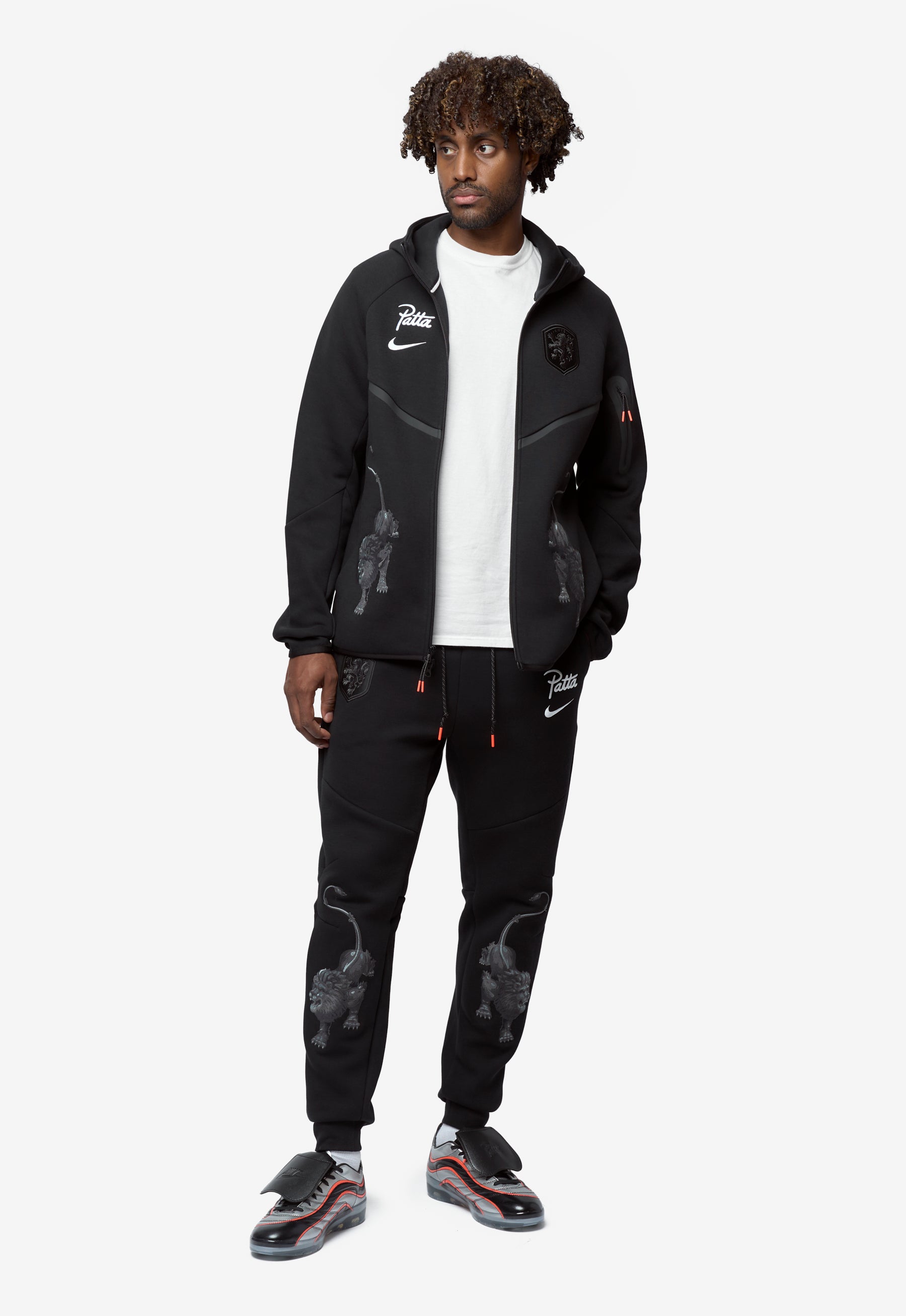 Men's Nike x Patta Track Sweatpant Black/White IM3213-010 – NOMAD