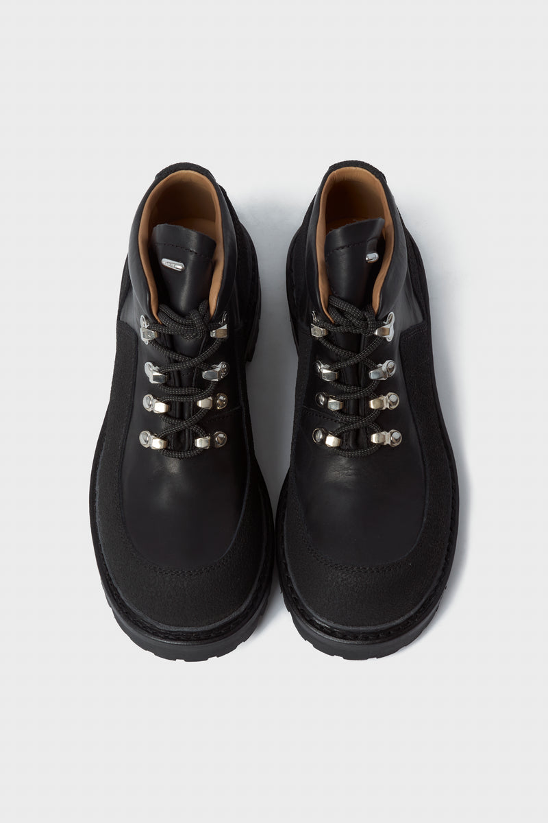 Quest Boot Black Tensile Cattle Hide A4257QB