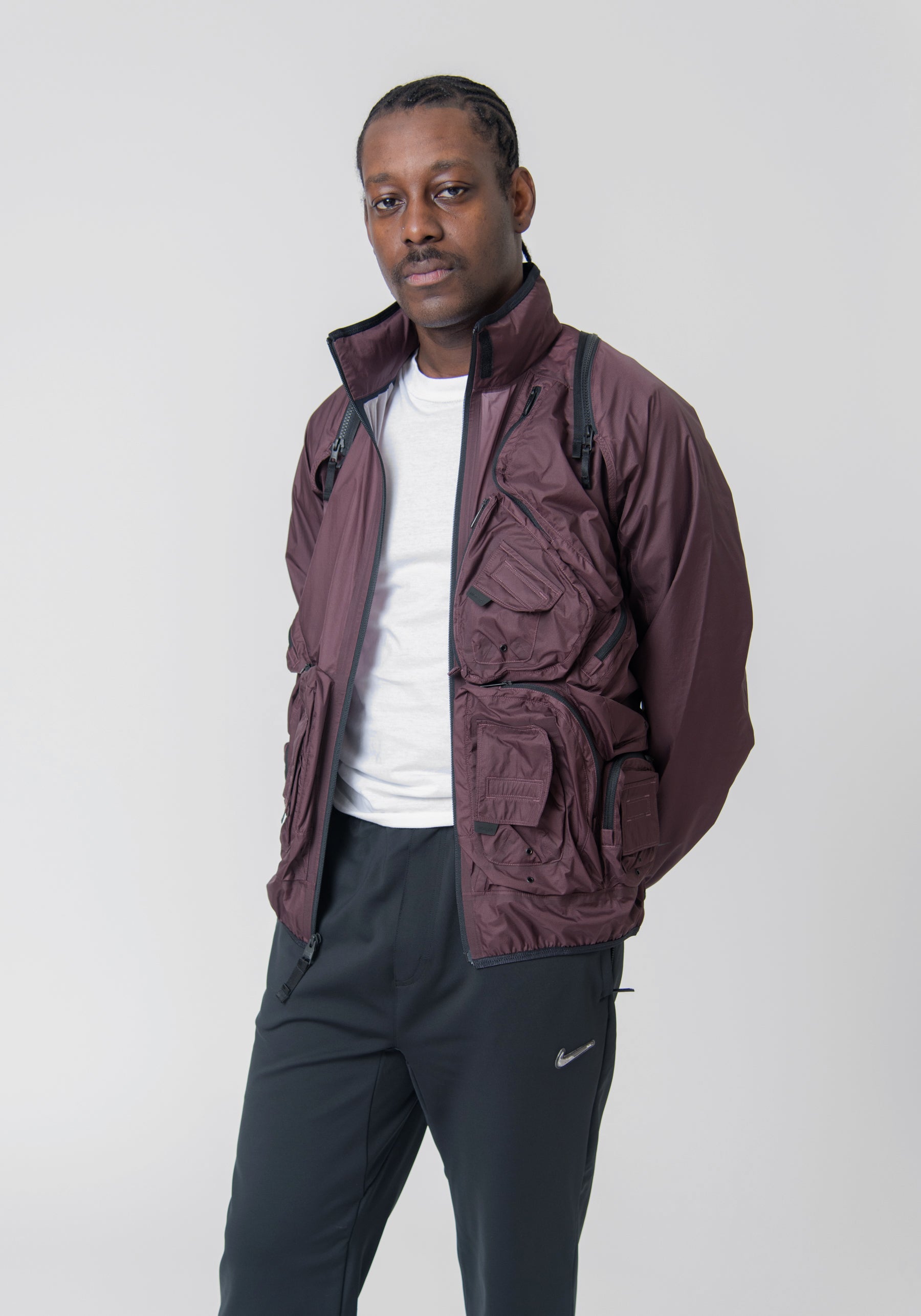 Deep Pockets Nylon Tech Jacket Dark Wine DR2618-646 (LAUNCH PRODUCT)