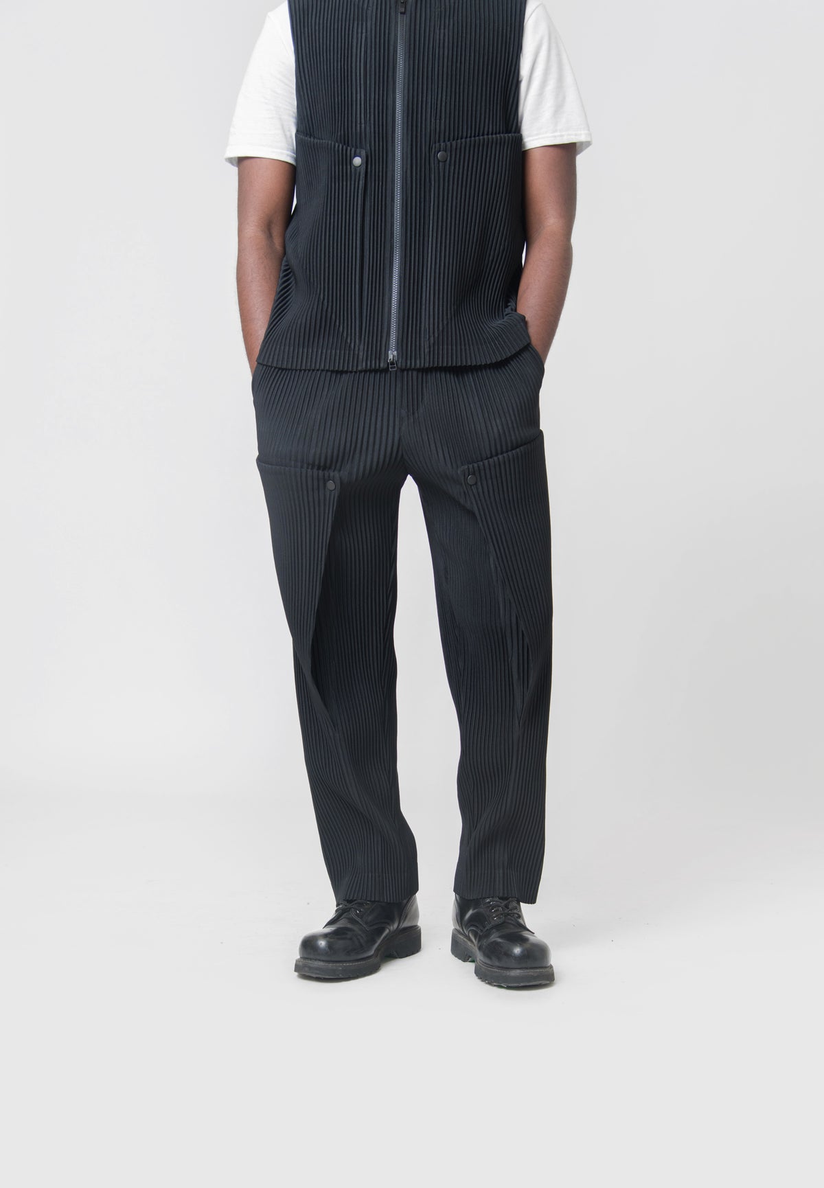 Unfold Pleated Trouser Black JF366-15 – NOMAD