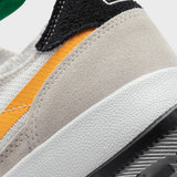 Nike General Purpose Shoe Summit White/Pine Green/University Gold DA6672-100