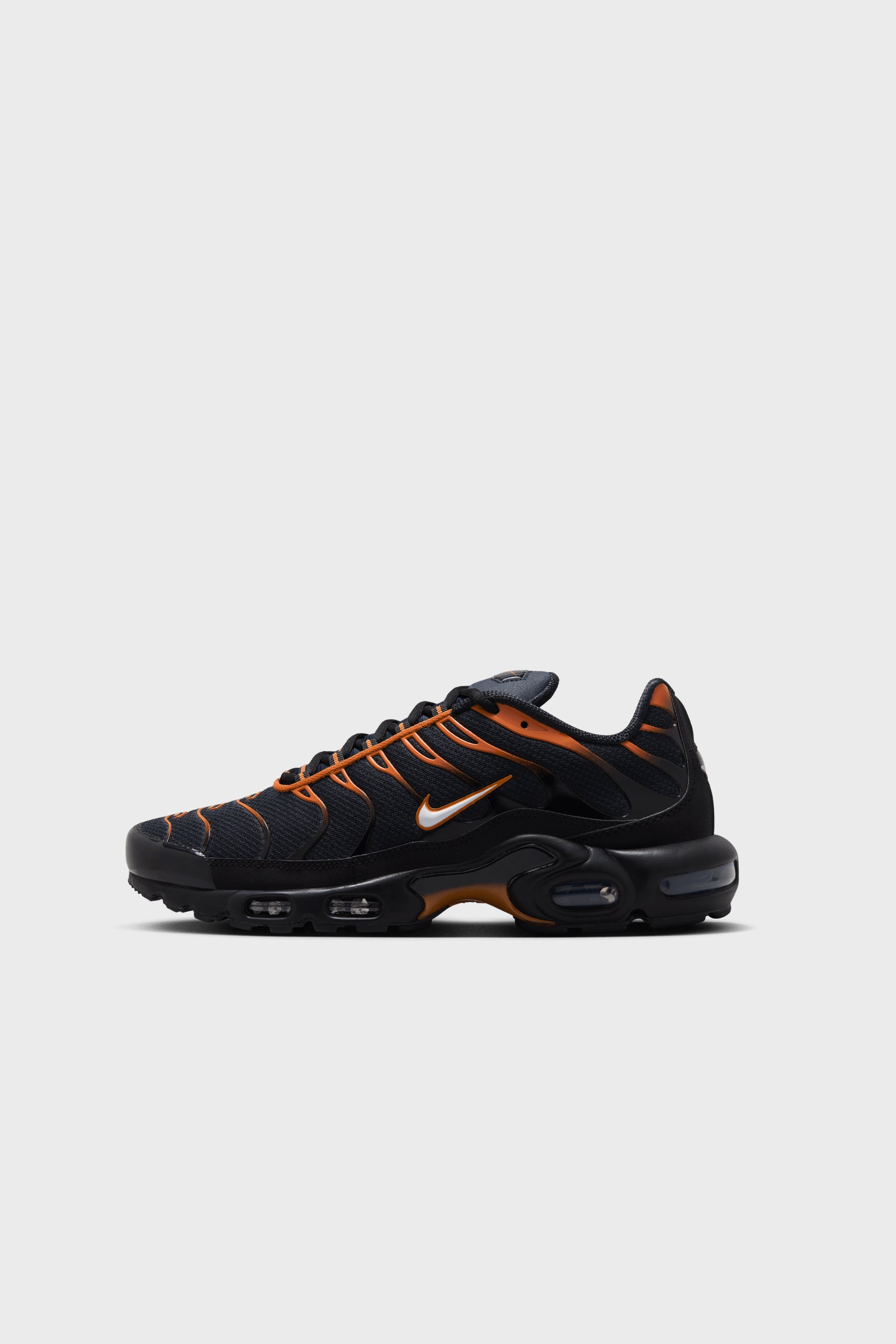 Nike – NOMAD