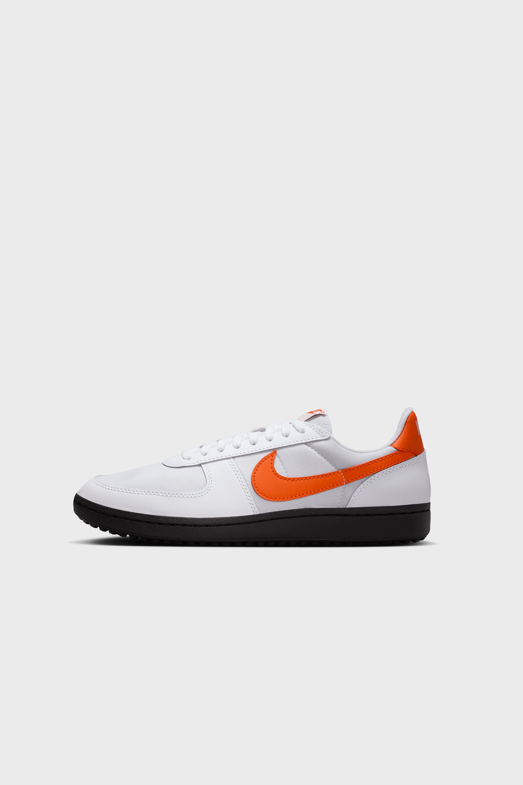 Nike – NOMAD