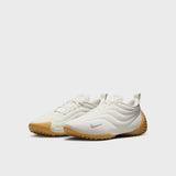 Women's Nike Astra Ultra SAIL/METALLIC SILVER-GUM LIGHT BROWN FZ5778-101