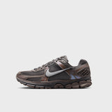 Nike Zoom Vomero 5 Cave Stone/Metallic Silver-Multi-Color HF5493-201