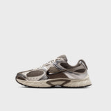 Nike V5 RNR CAVE STONE/BLACK-COLLEGE GREY-VAST GREY HJ5228-200