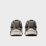 Nike V5 RNR BURGUNDY CRUSH/BLACK-COLLEGE GREY HJ5228-600