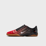 Nike Total 90 BLACK/WHITE-UNIVERSITY RED-GUM MED BROWN IH2230-001