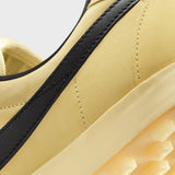 Nike ASTROGRABBER SOFT YELLOW/BLACK-SAIL-SAFETY ORANGE IH2341-700