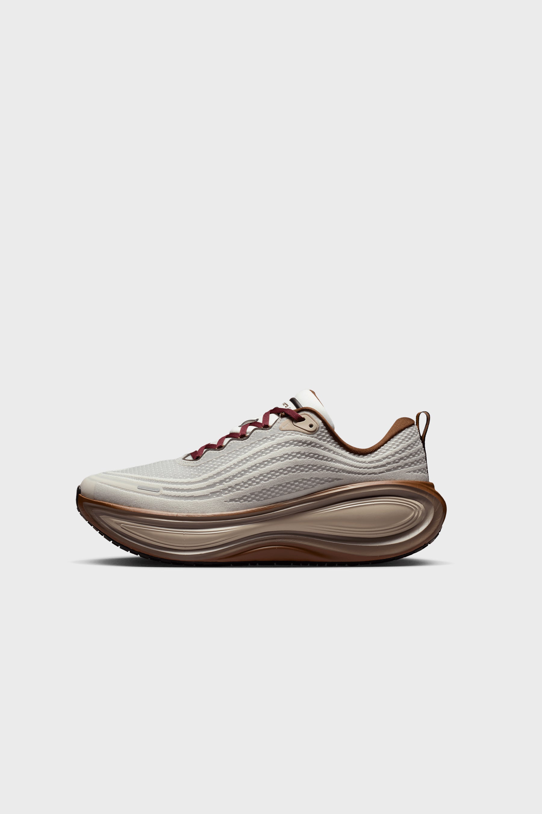 Nike Vomero Plus Sail/Pecan-Caldera Brown-Black IO4482-100 – NOMAD