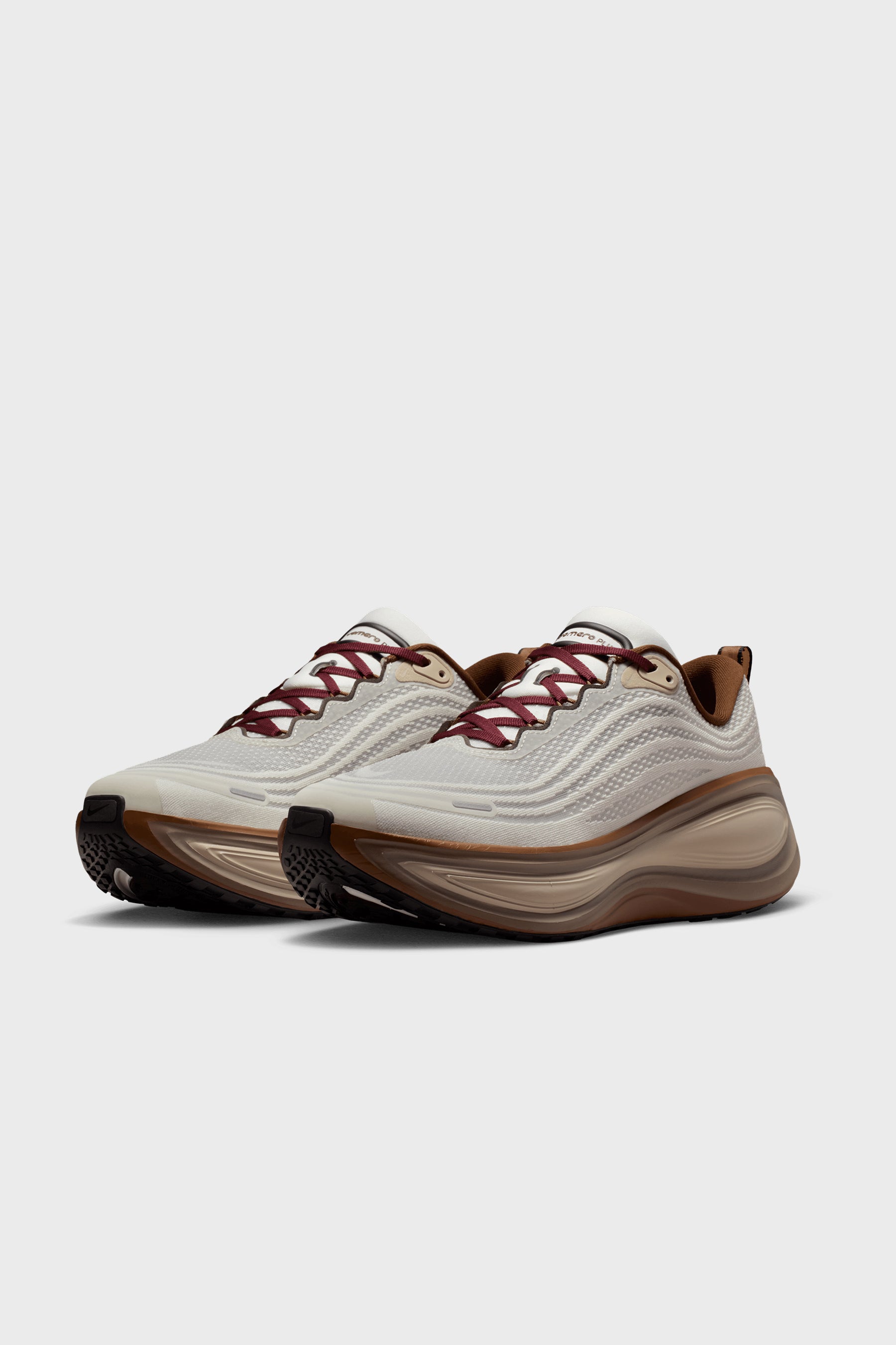 Nike Vomero Plus Sail/Pecan-Caldera Brown-Black IO4482-100 – NOMAD