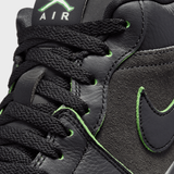 Air Jordan 1 Low SE BLACK/BLACK-SCREAM GREEN IQ5494-001