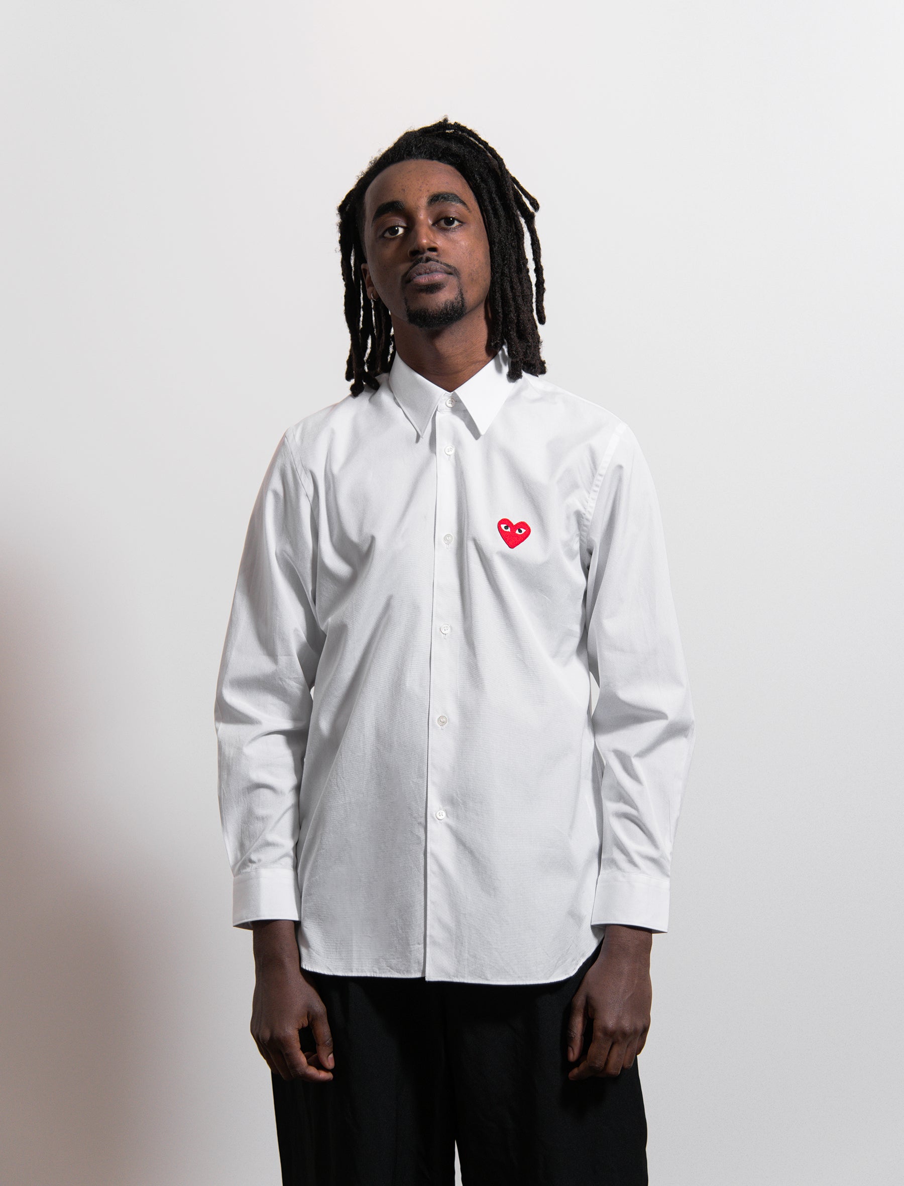 Comme des Garcons PLAY Emblem Shirt White/Red – NOMAD