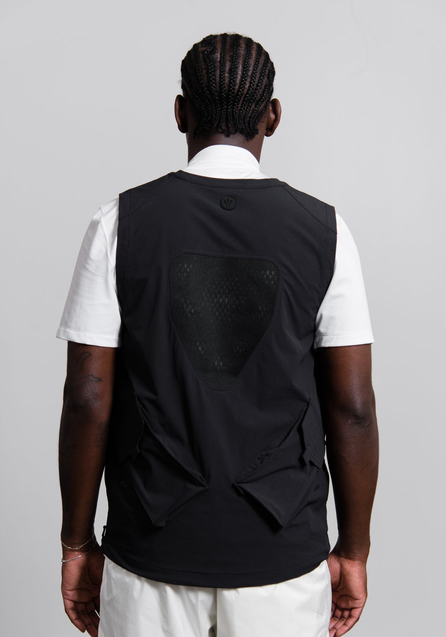 NRG Woven Vest Black DJ5582-010 (LAUNCH PRODUCT)