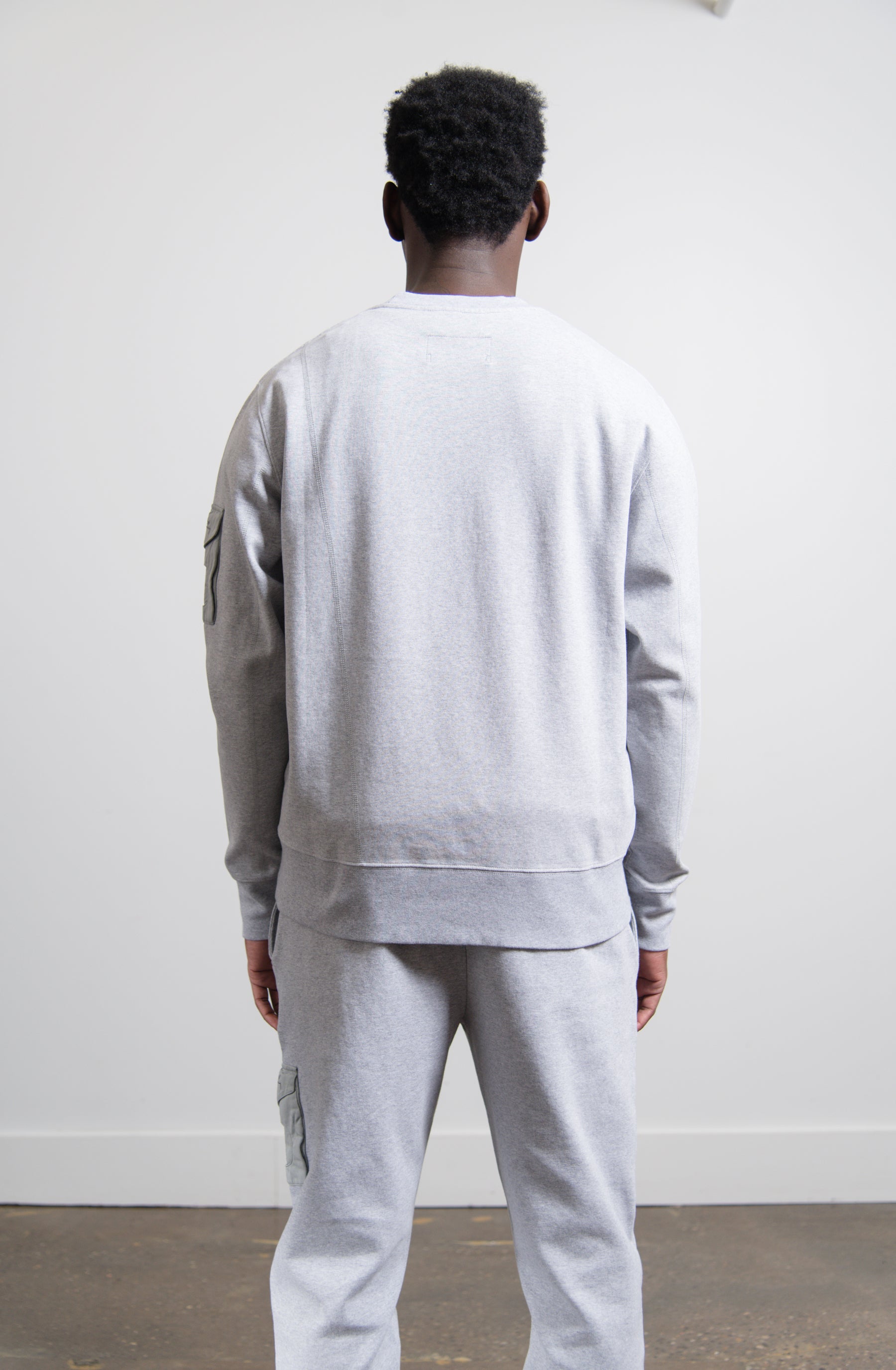 Essential Crewneck Sweater Grey Melange – NOMAD