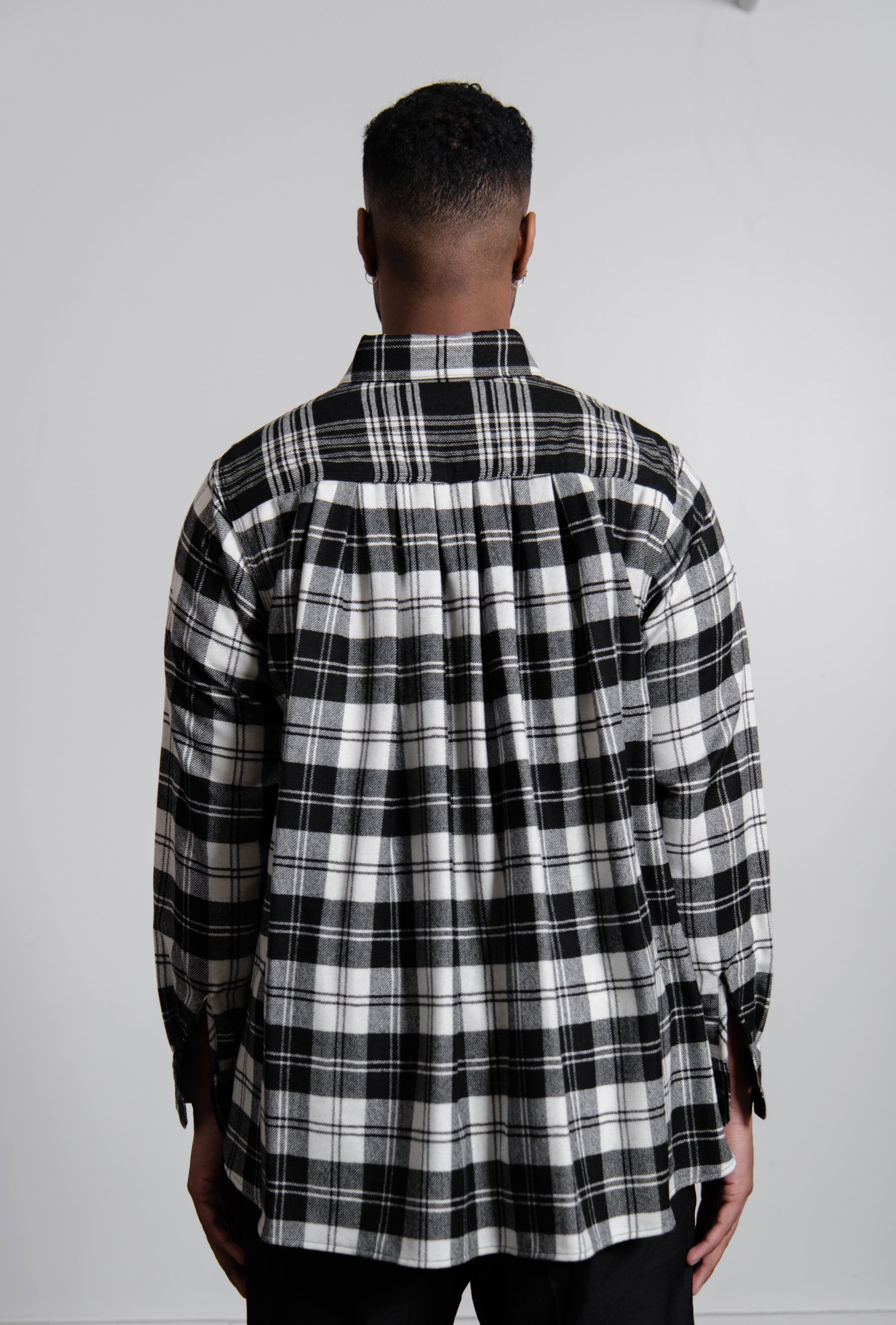 Pleated Flannel Shirt Black FU6-SH-02